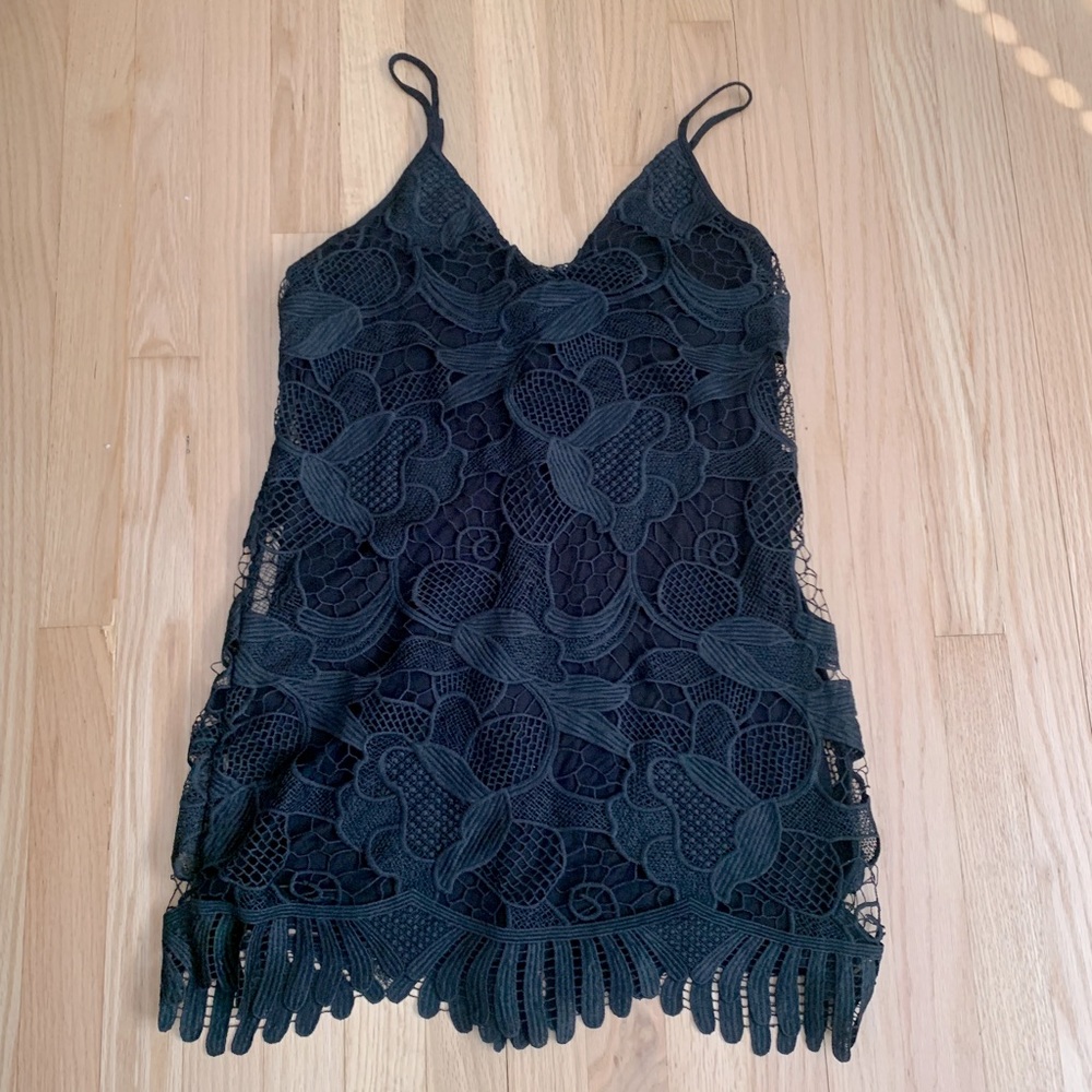 Black dress - lace